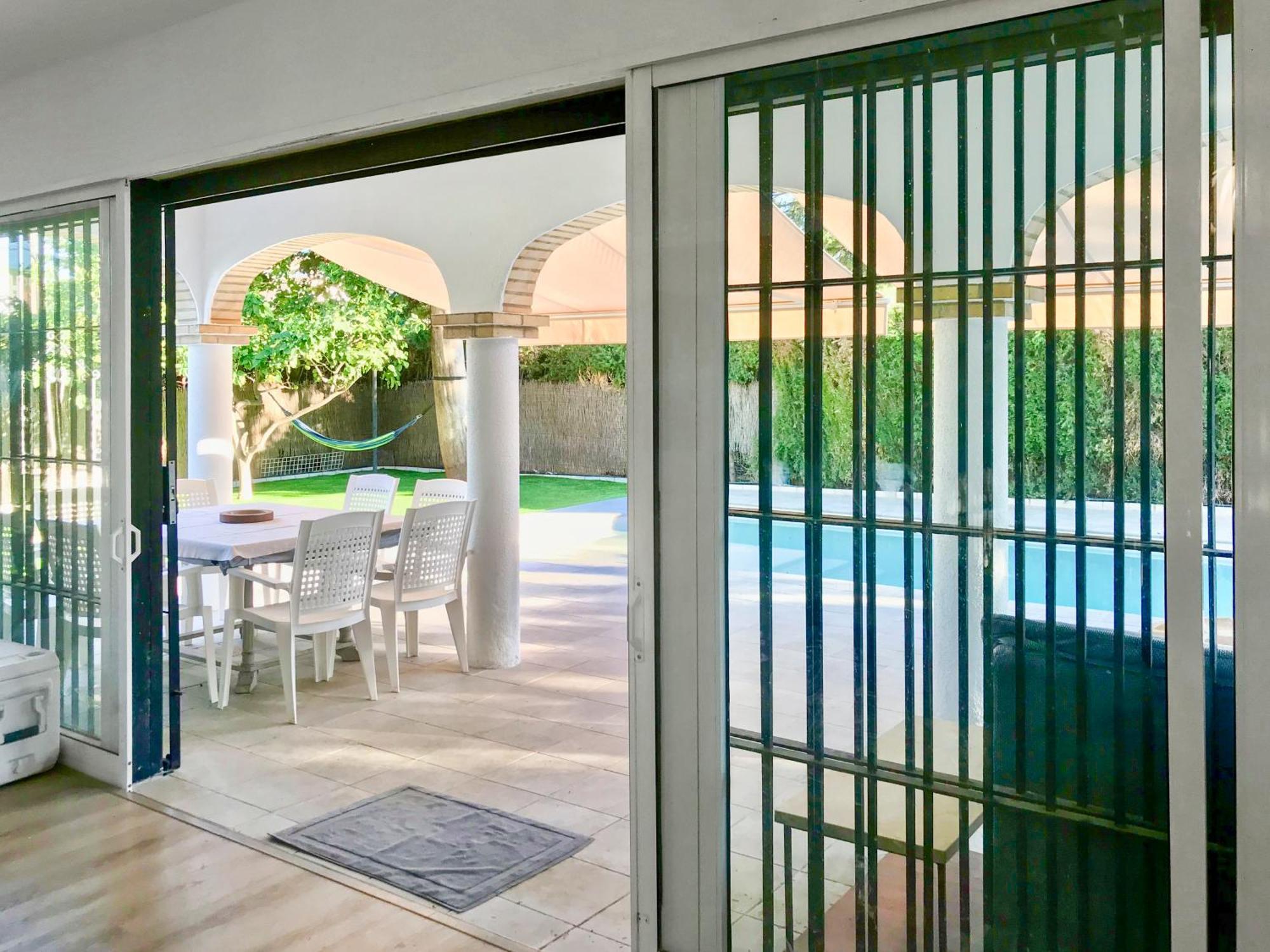 Villa Alamos Jerez I Piscina Salada Climatizada I Bbq I Jardines I 850M2 Херес-де-ла-Фронтера Экстерьер фото