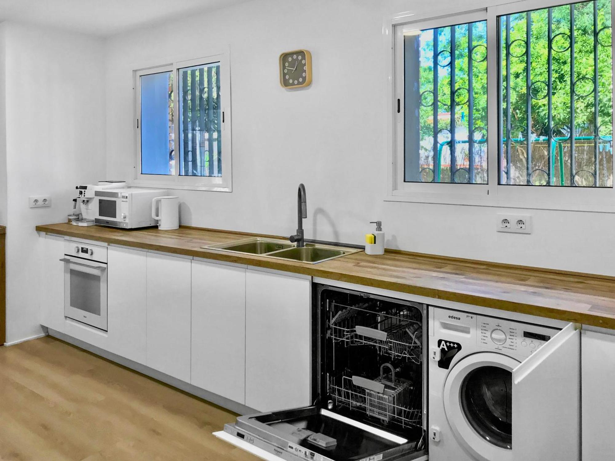 Villa Alamos Jerez I Piscina Salada Climatizada I Bbq I Jardines I 850M2 Херес-де-ла-Фронтера Экстерьер фото